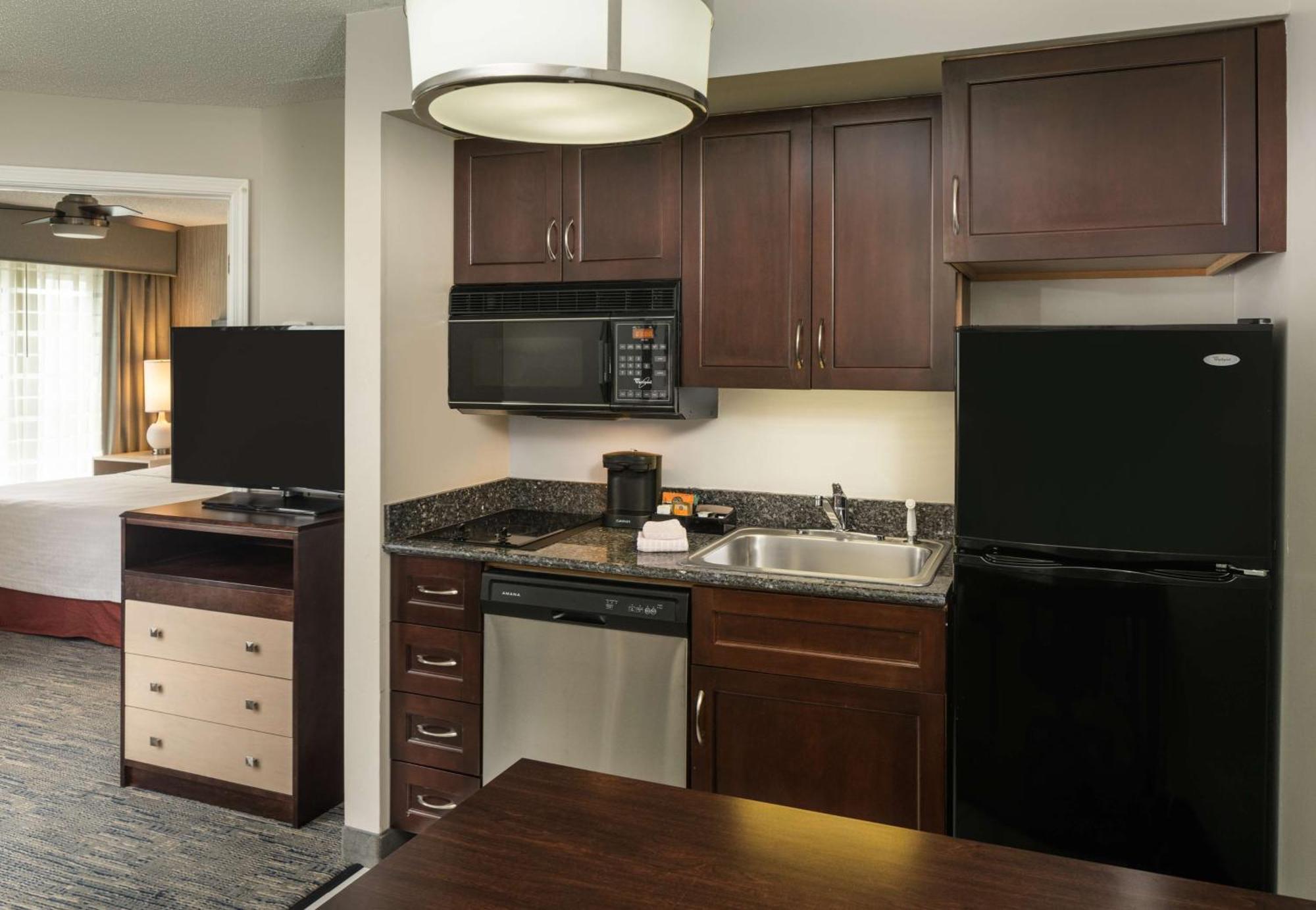 Homewood Suites By Hilton Chicago - Шаамбург Экстерьер фото